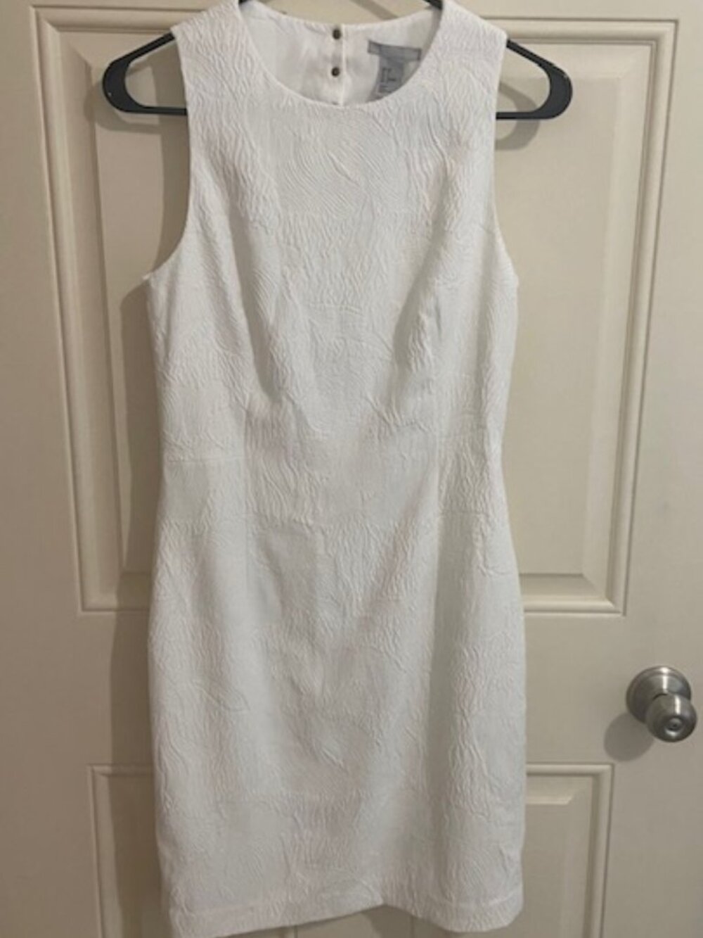 H&M White Jacquard Weave Textured Sleeveless Cocktail Dress Size 8
